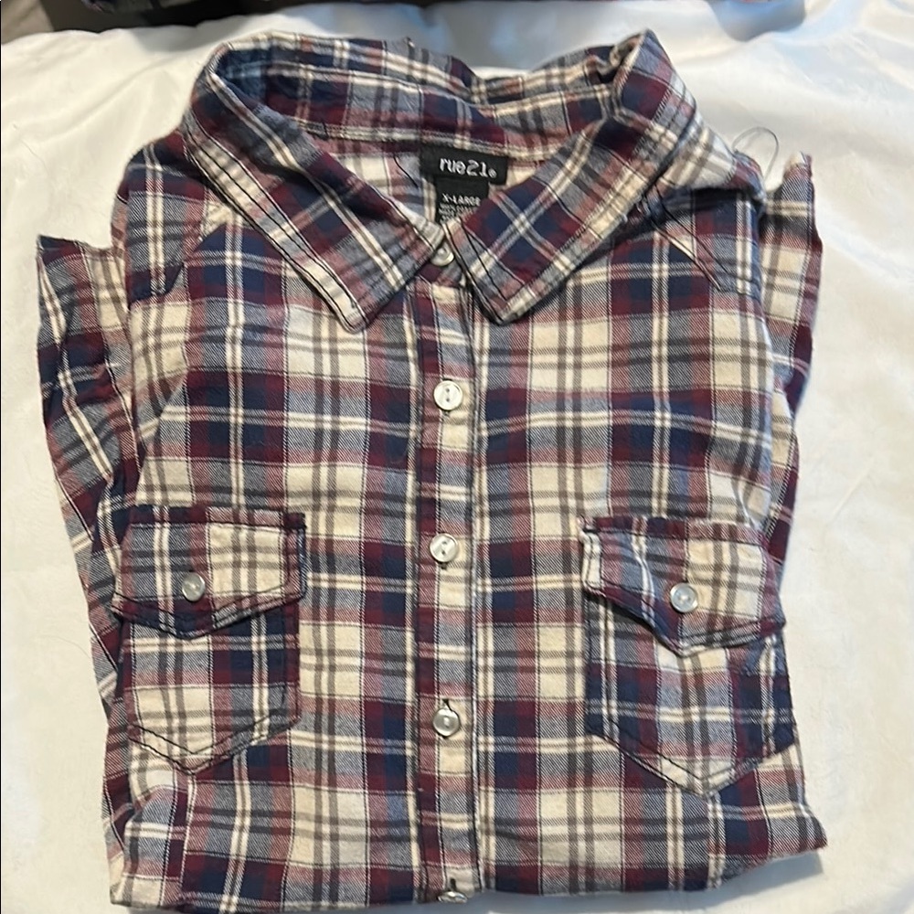 6 woman’s flannel button down shirts